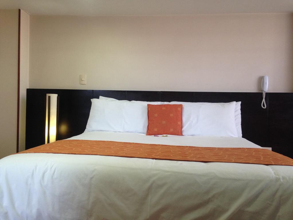 Hotel Plaza Muisca Tunja Quarto foto